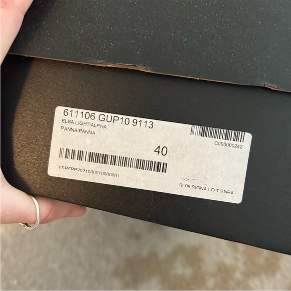 Saint Laurent SL/06 court classic leather trimmed distressed canvas sneaker - Picture 9 of 10